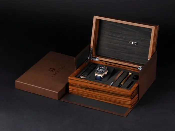 ARCAIDO - Primo Bronze GMT - Swiss Made - Sellita SW330...