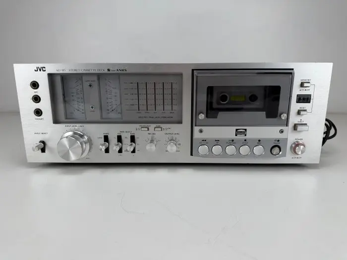 JVC - KD-85 2-Head Direct Drive Stereo Audio-cassette deck