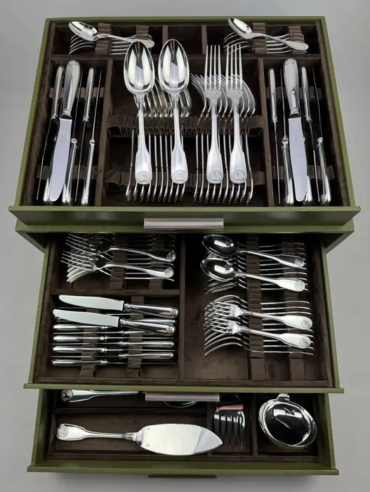 Christofle - Table service for 12 (126) - Vendôme Coquille - Silverplated