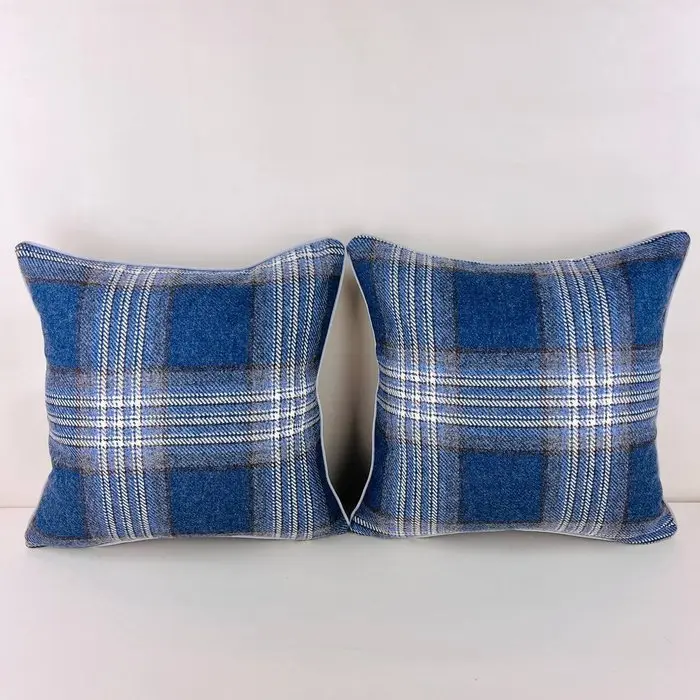 Colefax and Fowler - New set of two - Cushion
