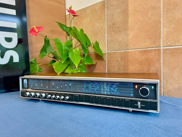 Philips - 22RH712 Solid state stereo receiver