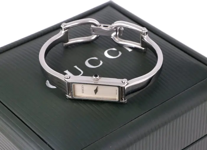 Gucci - Gucci Bangle Watch - No reserve price - 1500 L - Women - 1990-1999