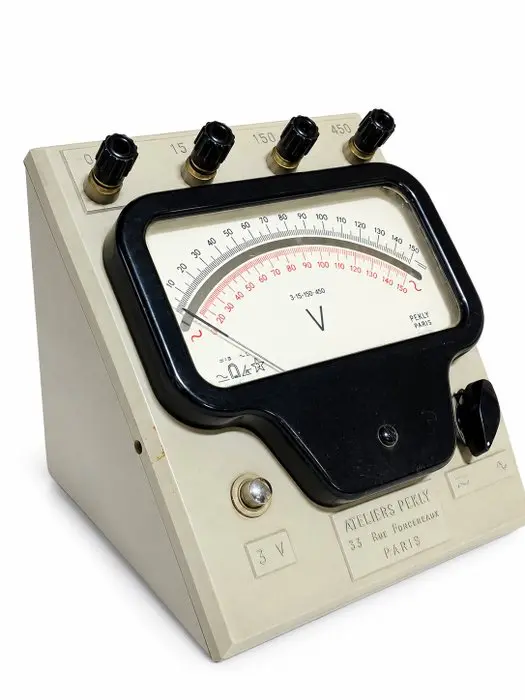 voltmètre magnétro-électrique ancien – Ateliers PEKLY...