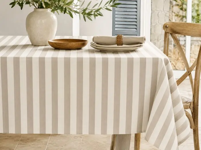 Natural-style striped upholstery fabric – Exclusive from...