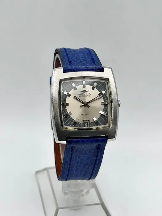 Mondia - Windsor Automatic “TV Case” - No reserve price...