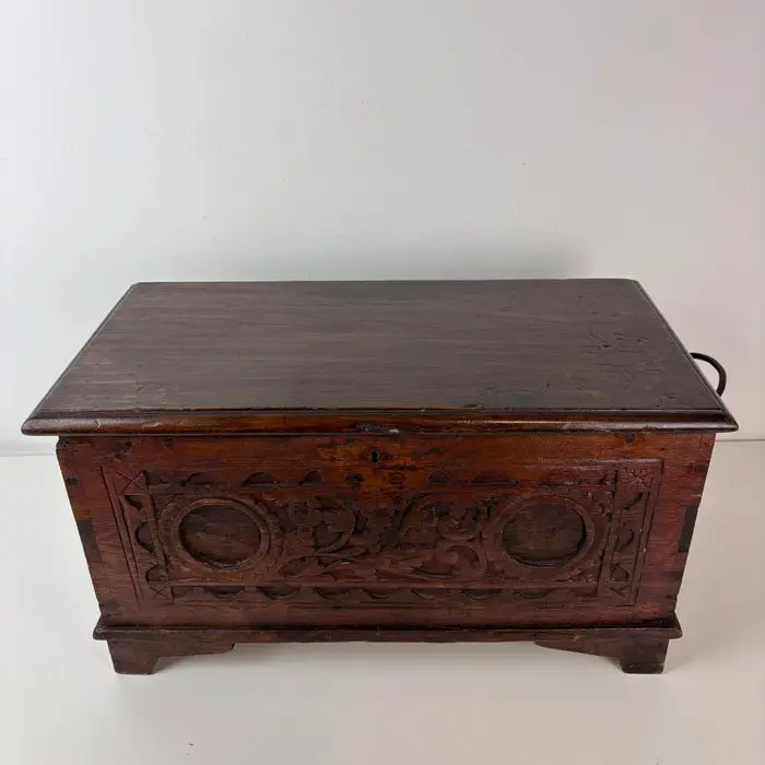 Casket - Antique oak document chest - Oak