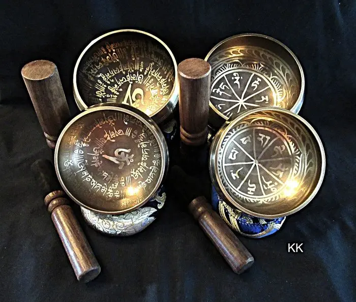 Singing bowl - Large Lot - 4× 3-piece sets of singing...