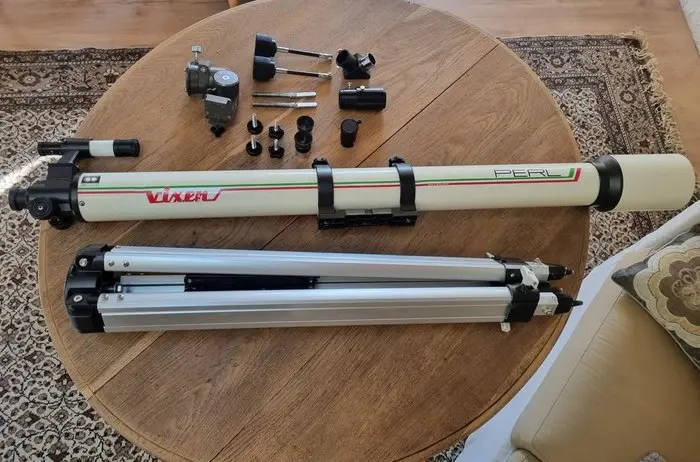 Astronomical telescope - Aluminium - Vixen - Perl-Vixen New Polaris 90