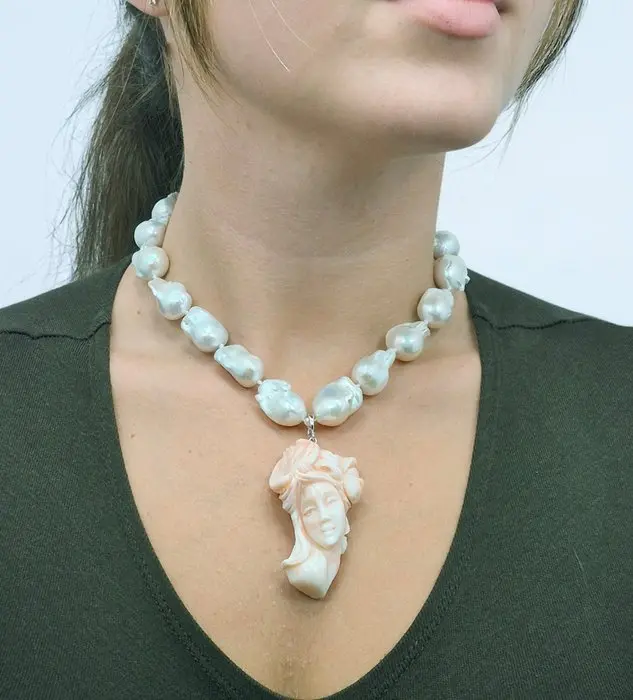 Coral - Silver - Necklace - PEARLS AND PINK CORAL