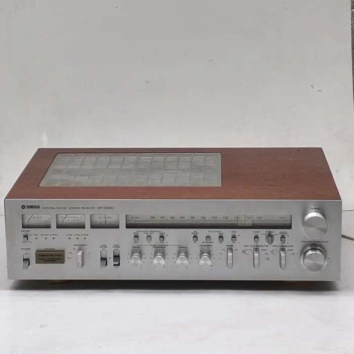 Yamaha - CR-2020 Natural Sound Solid state stereo receiver