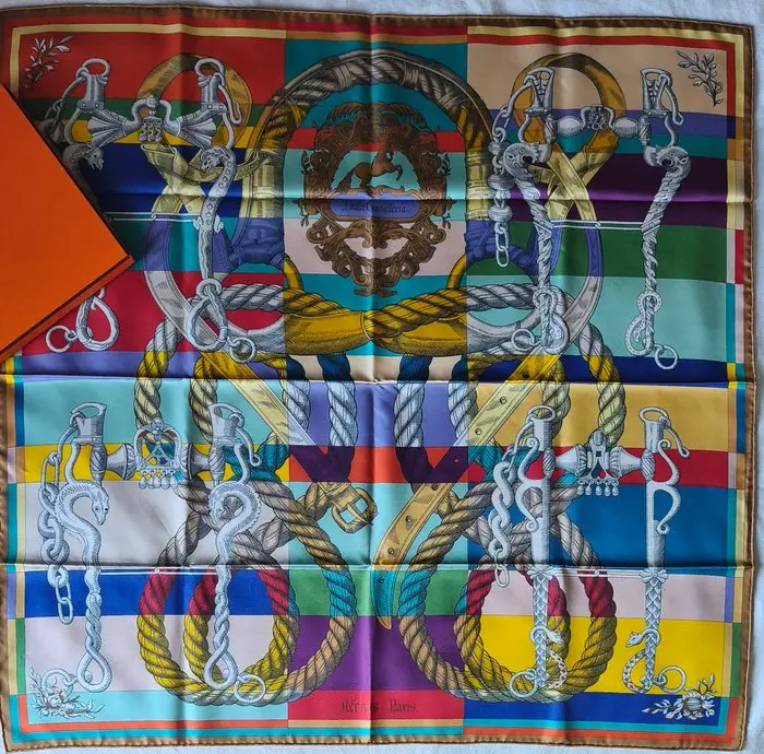 Hermès - DELLA CAVALLERIA by Virginie Jamin. Double face. 90 cm - Foulard
