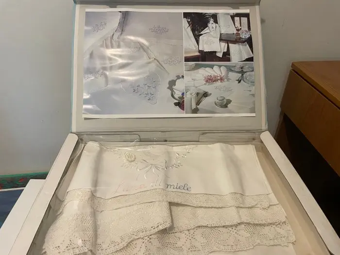 liena Valentino - Valentino - Embroidery (10) - 240 cm...