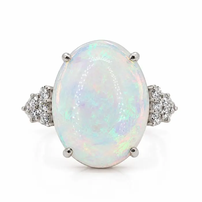 Ring - 18 kt. White gold - 5.55ct. tw. Opal - Diamond