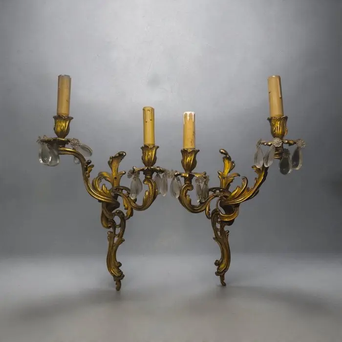 French Rococo Style - Wall sconce - Gilt bronze