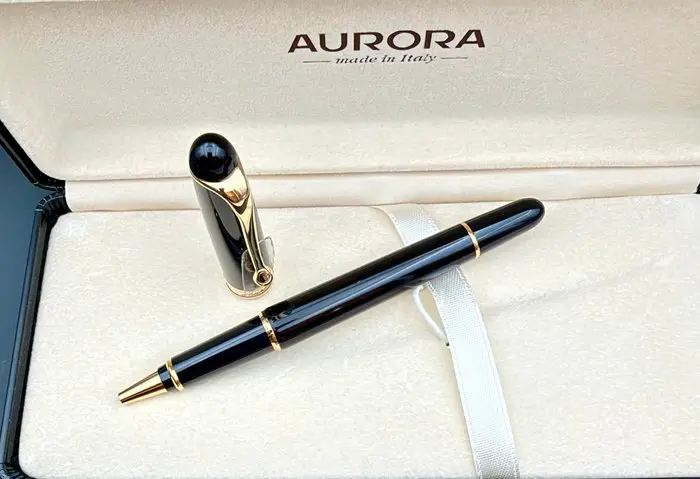 Aurora - C 870 - Roller ball pen