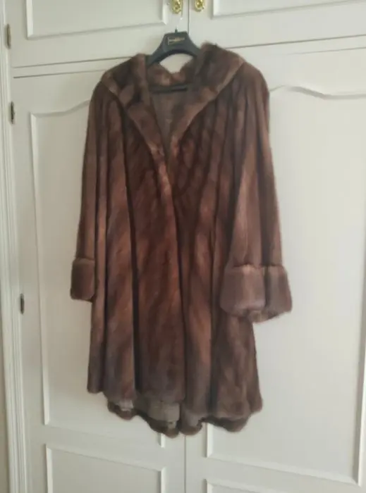 BP, Saga Furs - Fur coat - Vintage