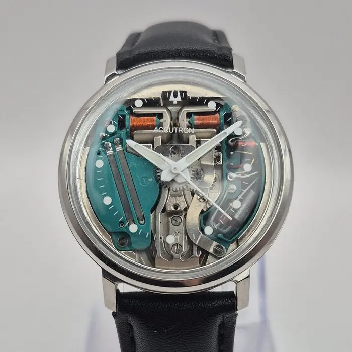 Bulova - Accutron Spaceview 214 - Men - 1965