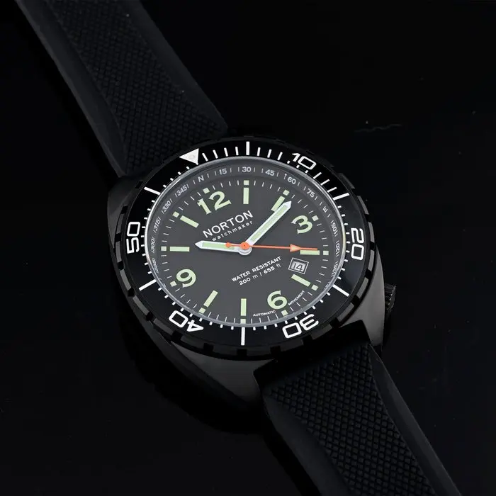 Norton - Marine Black - Automatic Diver 200M - PVD Nero...