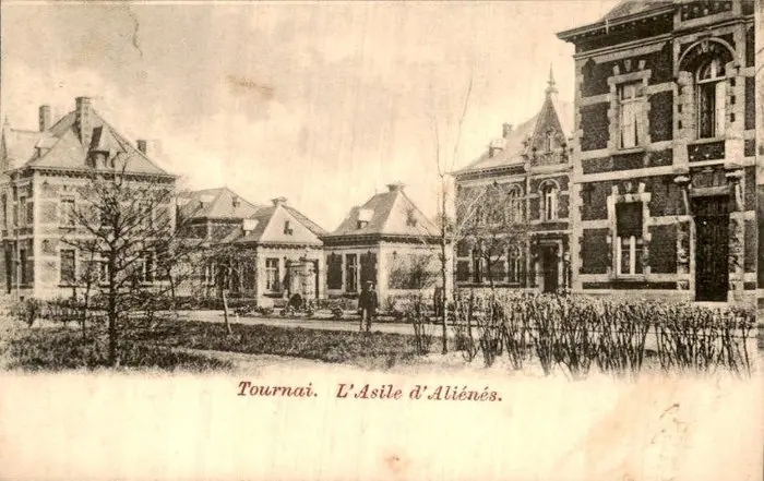 Belgium - Tournai - Kortrijk - Postcard (157) - 1900-1999