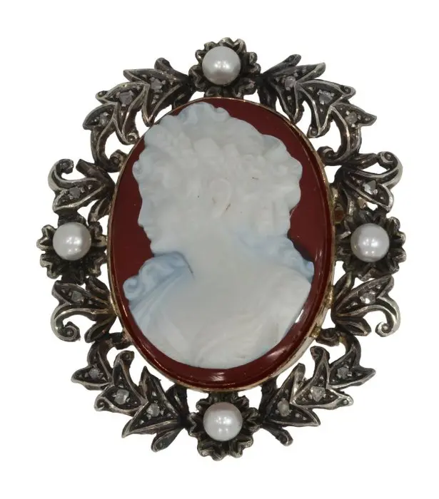 Pendant - 14 kt. Yellow gold Diamond (Natural) - Very large cameo pendant.