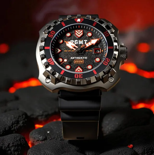 RGMT - Automatic - Swiss Newlite - Sapphire - Square - 24...