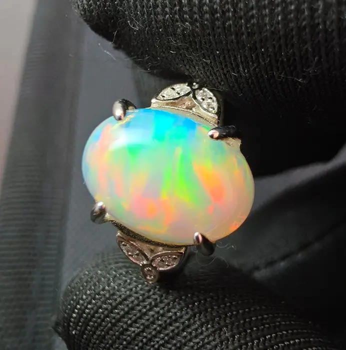 Opal Jewellery- 2.19 g - (1)