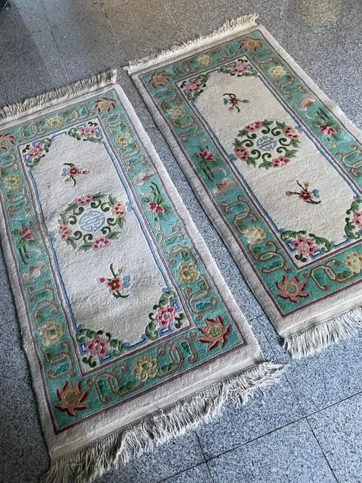 China - Carpet - 140 cm - 70 cm