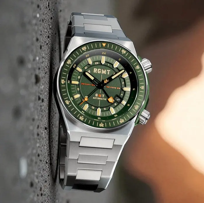 RGMT - Automatic - GMT - World Time - Sapphire - 24 Jewels - NEW - Men - 2026