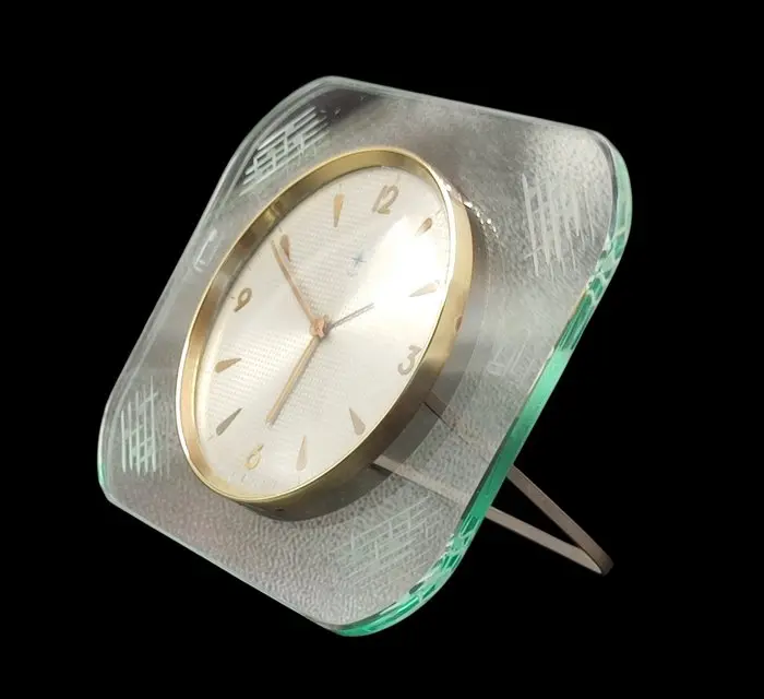 Strut clock - Vega - Vintage Brass, Glass - 1950-1960 - Table alarm clock