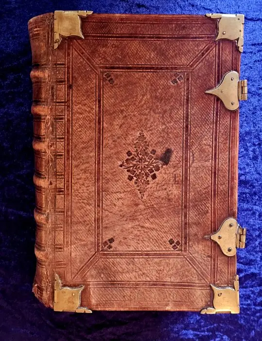 Old and New Testament and Apocryphal Books - 1704