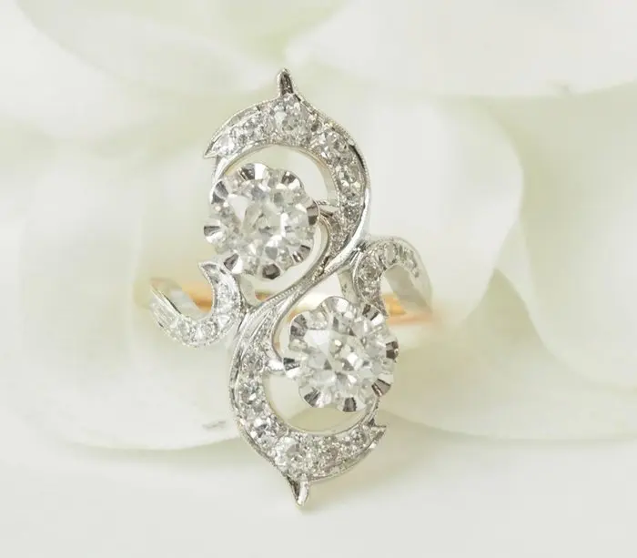 Ring - 18 kt. Yellow gold, White gold - 0.90ct. tw. Diamond (Natural) - Diamond