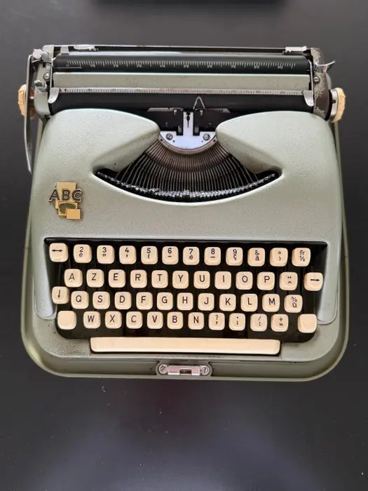 ABC Portable - Typewriter - 1950-1960
