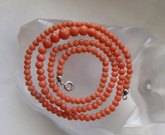 Coral - Necklace - Art Deco