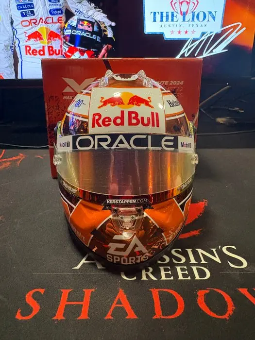 Red Bull Racing - Formula One - Max Verstappen - 2024 - Scale 1/2 helmet
