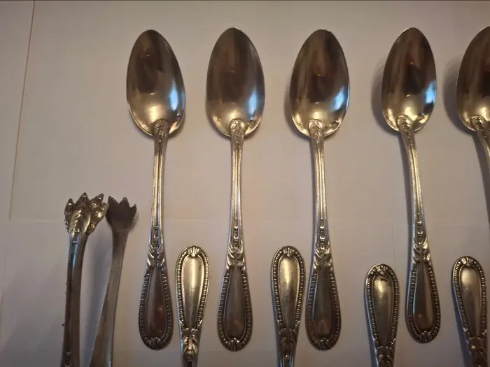 Cutlery set for 12 - Silver