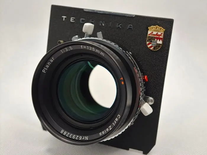 Zeiss Planar 135mm f3.5 T* Lens in shutter