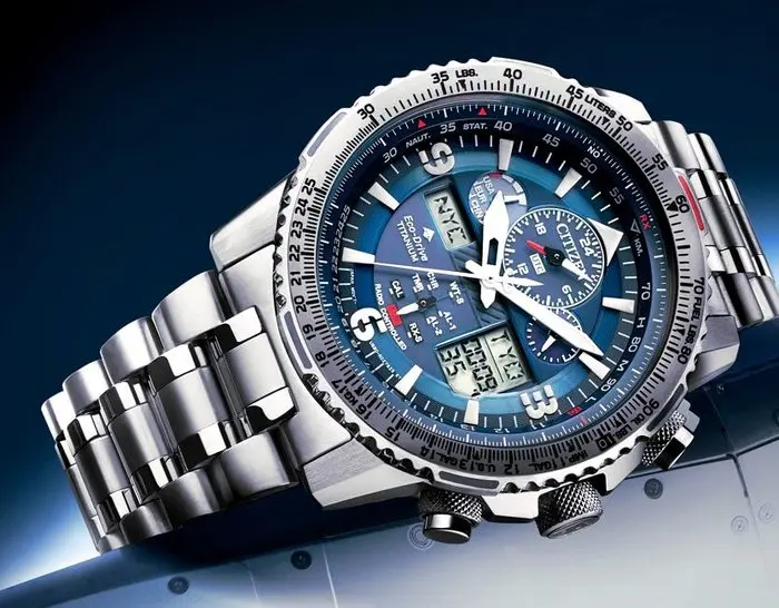 Citizen - Collezione SkyHawk Super Titanium...