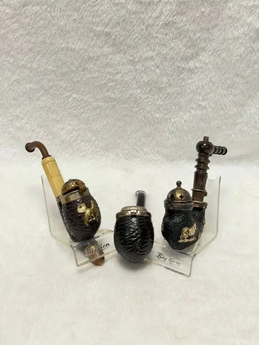 3 antieke Alpiene Jacht- en Zakpijpen – BBK (Brunner-Buhofer-Kompagnie