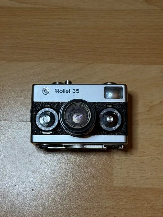 Rollei 35 mit Carl Zeiss Tessar 3.5/40mm | Analogue camera