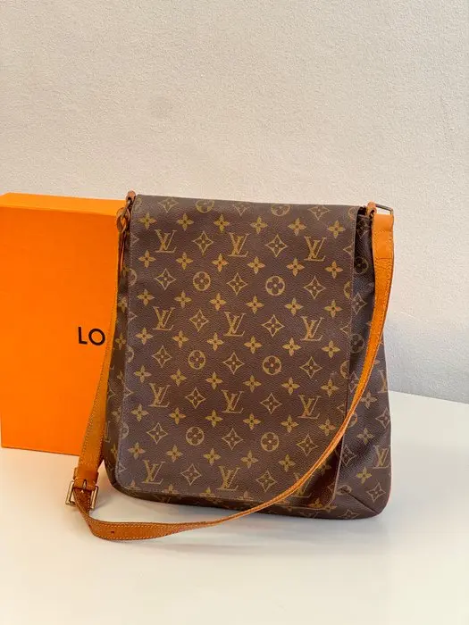 Louis Vuitton - Musette - Shoulder bag