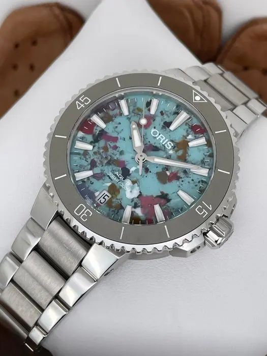 Oris - Aquis Date Upcycle Automatic - 01 733 7770 4150-Set - Unisex - 2020-2025