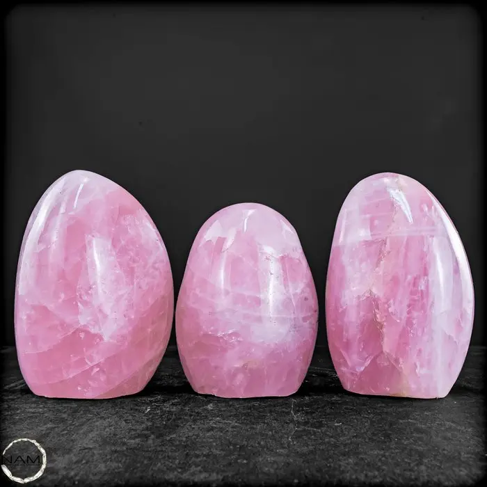 Natural rose quartz set from Brazil – Three exceptional...