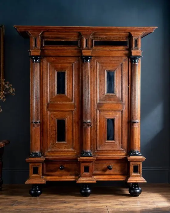 Cupboard - Column cabinet - oak wood