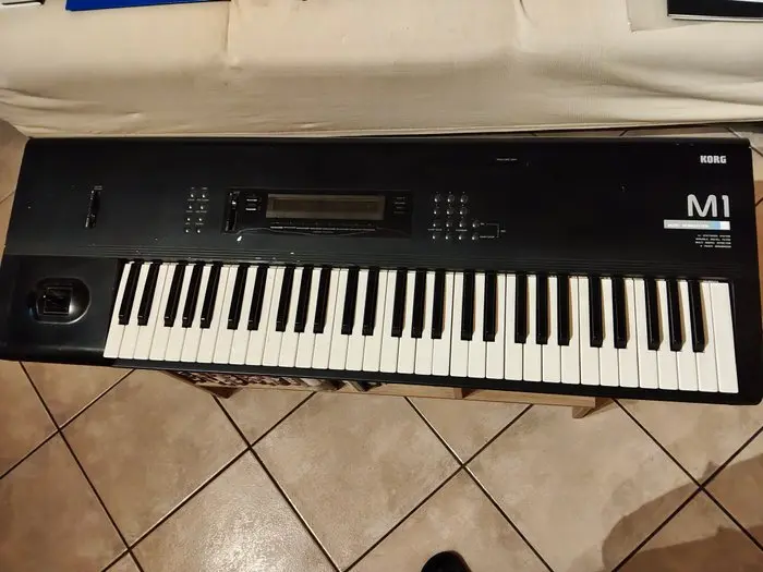 Korg - M1 - - Keyboard - Japan - 1988 (No reserve price)