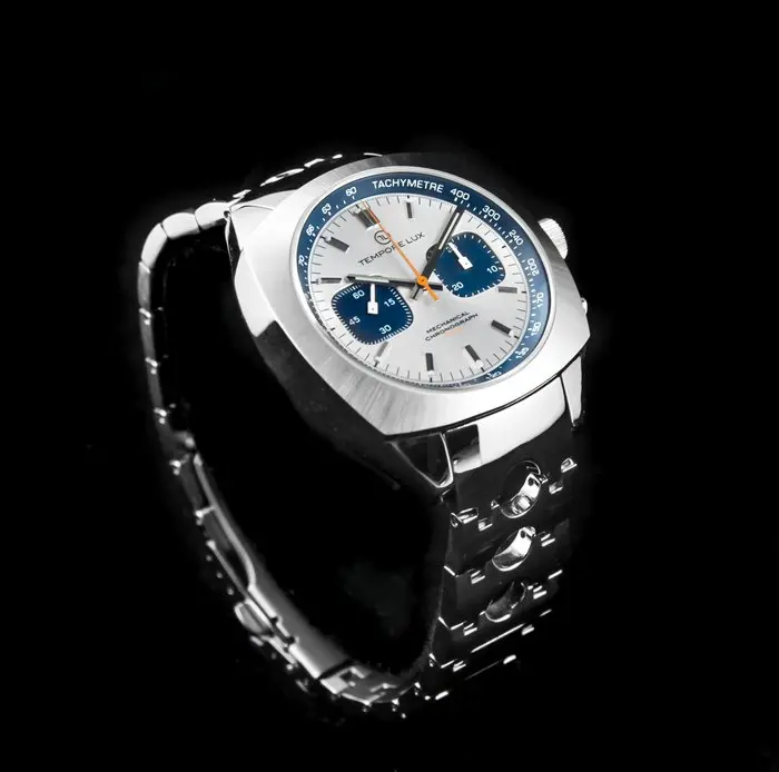 Tempore Lux Racing One 04 – Last New Unit – Manual...