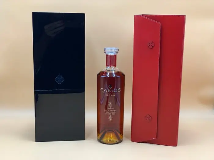Camus - Grande Chancellerie de la Légion d'Honneur - Leather box - 70cl