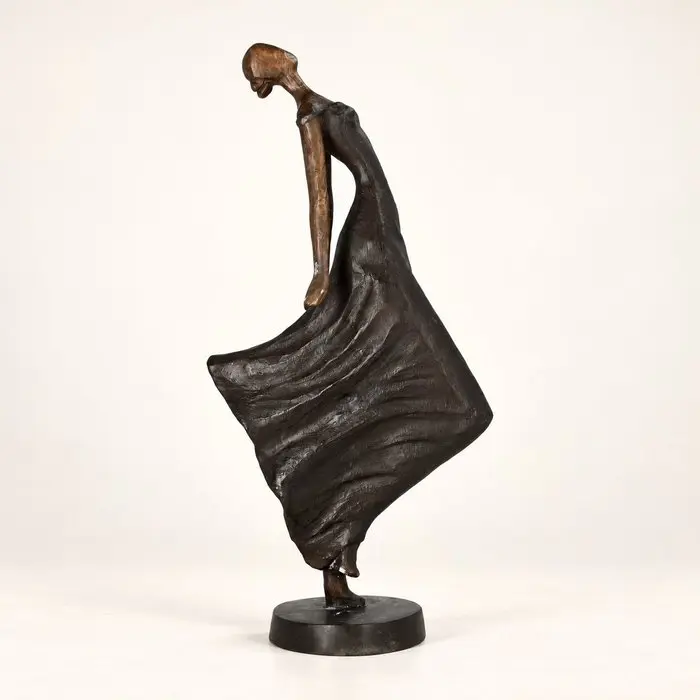 Sculpture, Modernist woman - 59 cm - Bronze