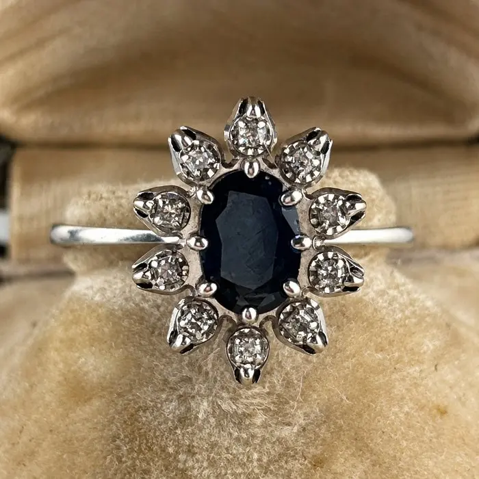 No reserve price - Ring - 18 kt. White gold - 0.91ct. tw. Sapphire - Diamond