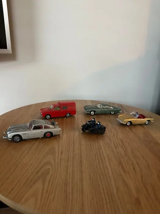 Model car (5) - Dinky toys, corgi toys, Lion car