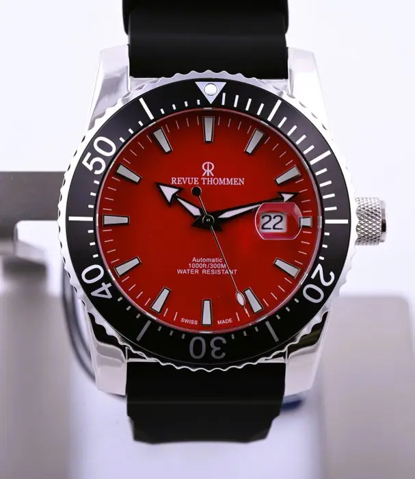 Revue Thommen - Diver 300M - No reserve price - 17030.2536 - Men - 2020-2025